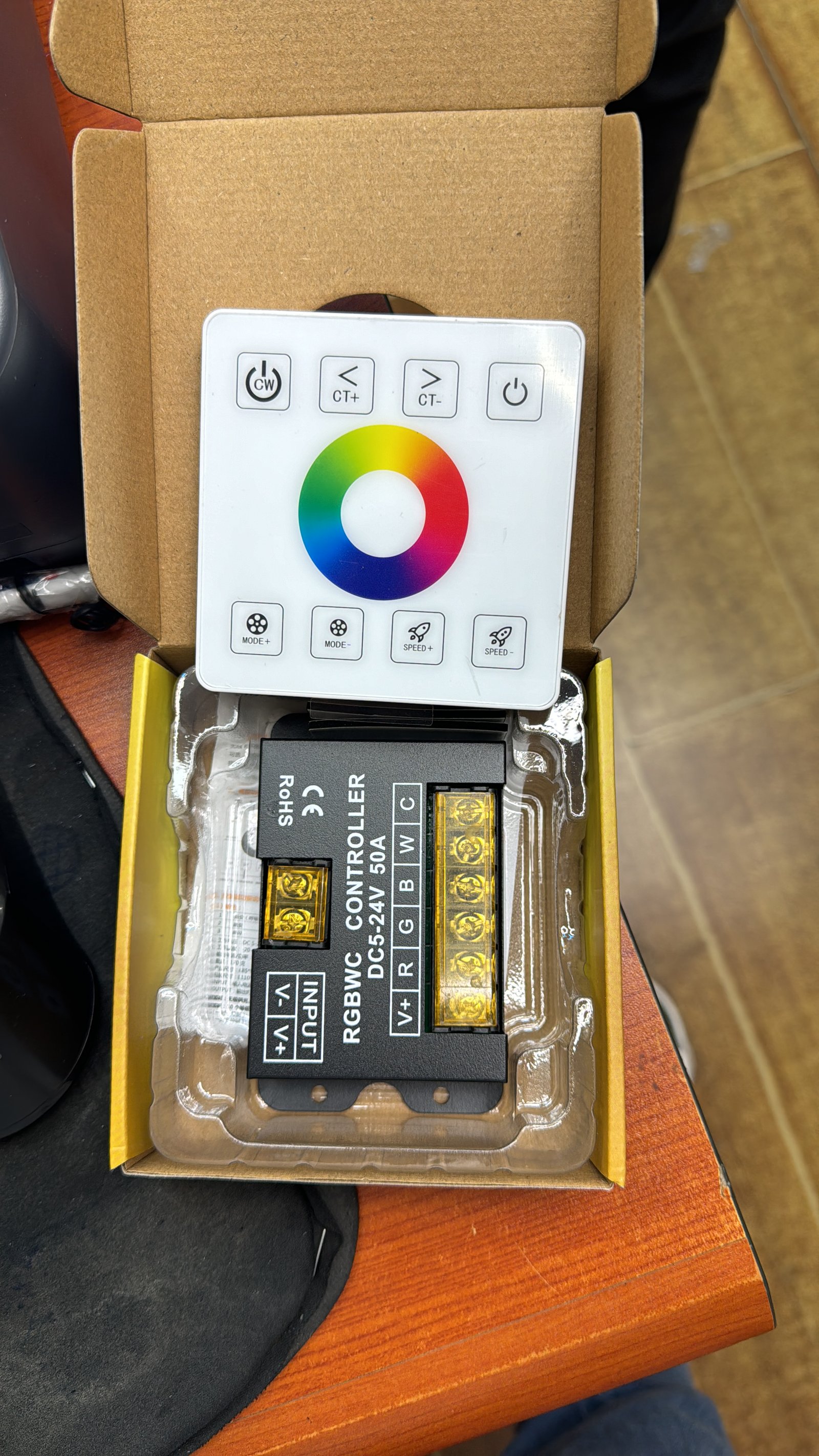 LED CONTROLLER view 3